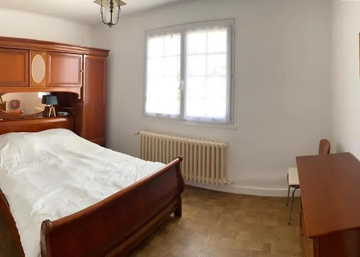 Maison De Au Pouliguen 度假居